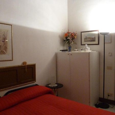 Bb Santa Rosa Bed & Breakfast Viterbo Cameră foto