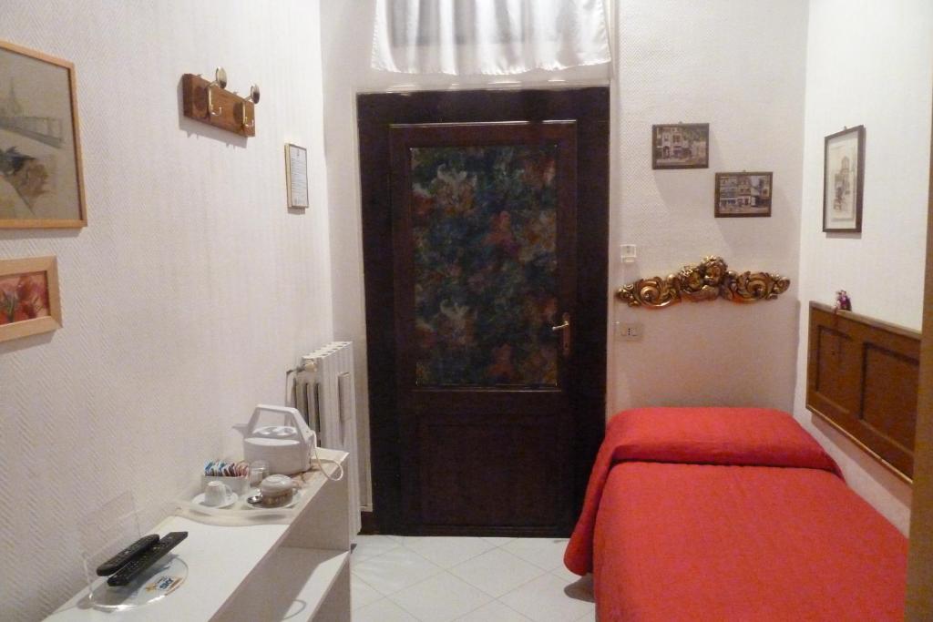 Bb Santa Rosa Bed & Breakfast Viterbo Cameră foto